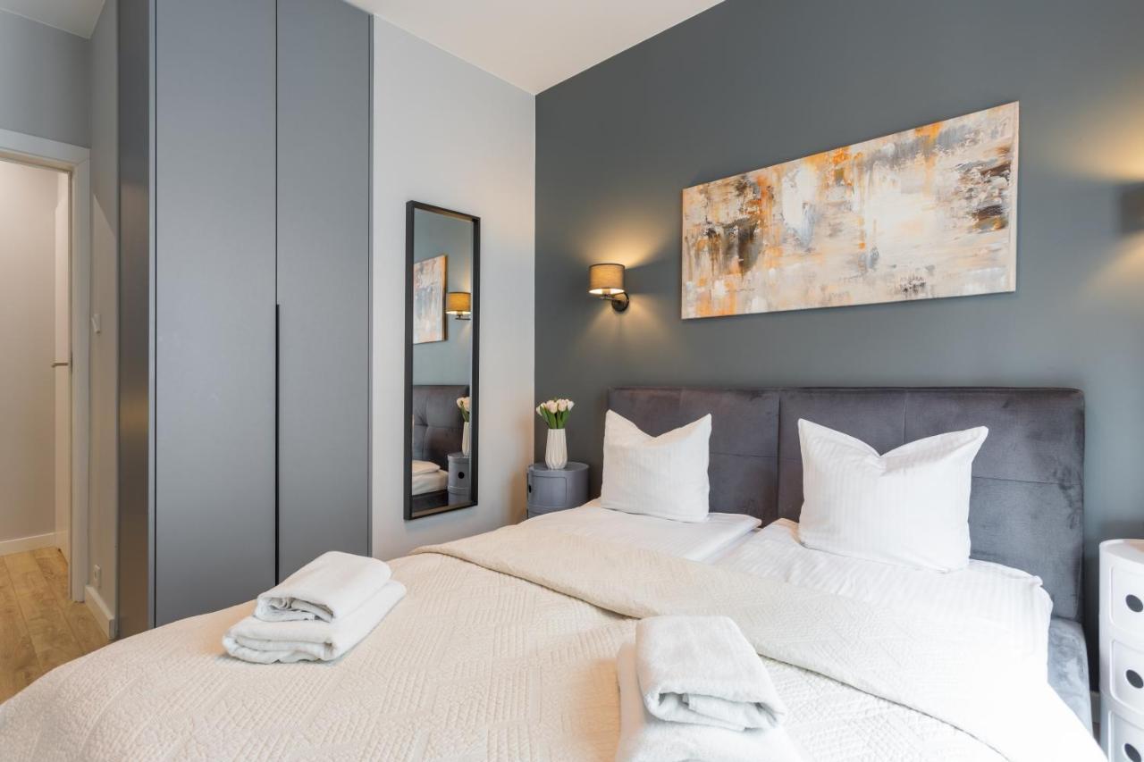 Golden Apartments Warsaw - Luxury Building With Terrace On The Roof - Sienna Str Экстерьер фото